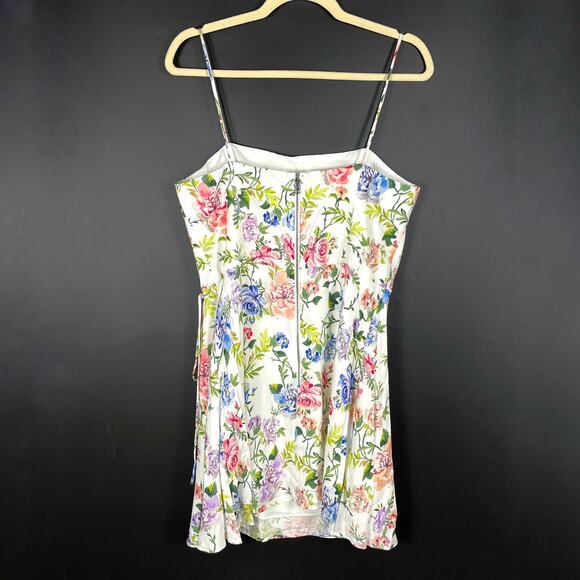 Alice &‎ Olivia Trixie Mini Dress Ivory Floral Sleeveless Sz 12 - Picture 11 of 11
